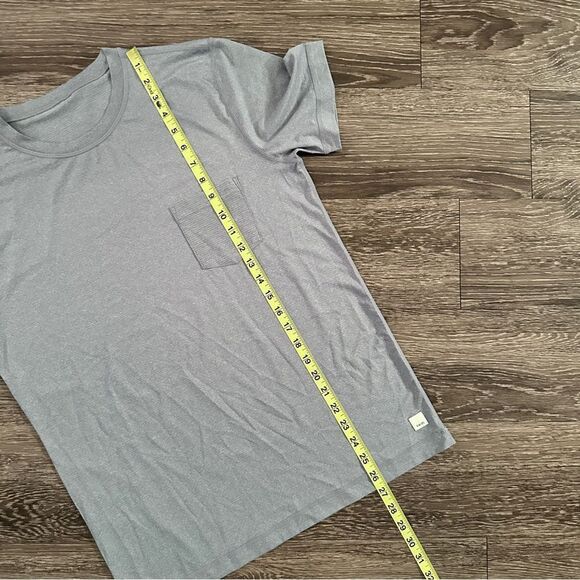 Vuori Light Blue Men's Shirt - Picture 7 of 8